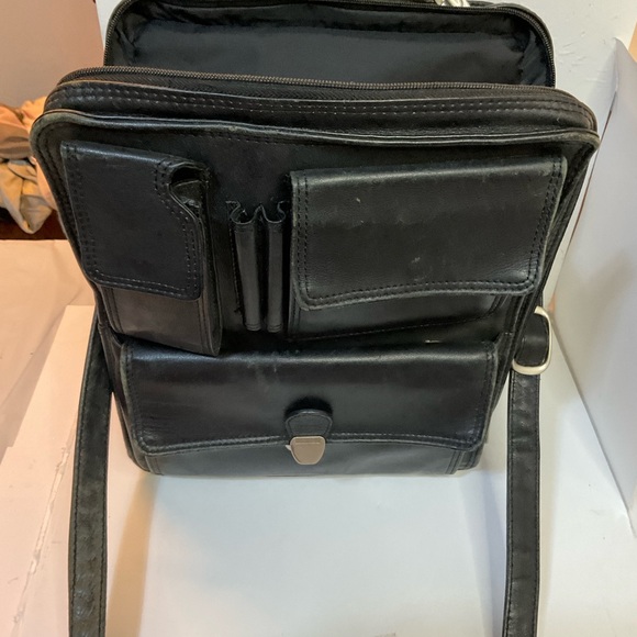 Black Leather UNISEX Bag - Picture 5 of 8